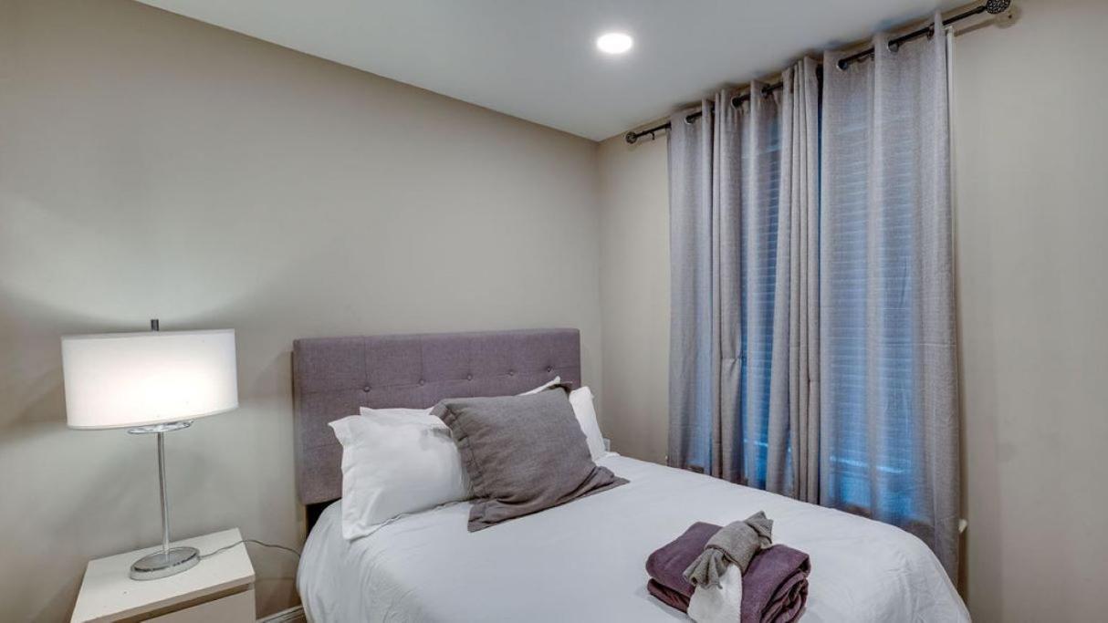 סוואנה 4 Bedroom Beauty Steps From The River מראה חיצוני תמונה
