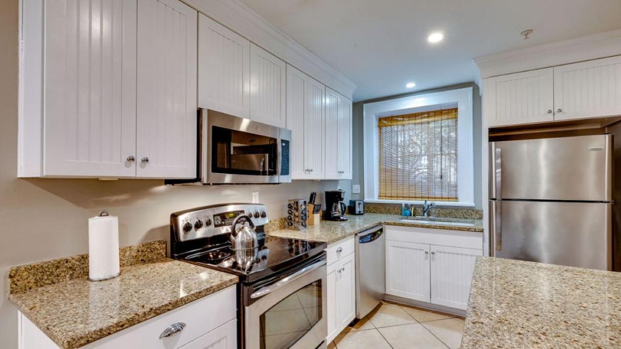 סוואנה 4 Bedroom Beauty Steps From The River מראה חיצוני תמונה